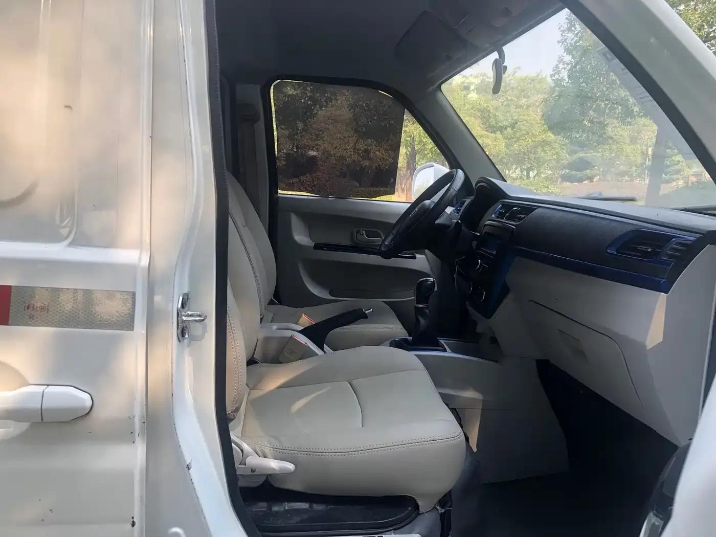 Remote E5 2022 E5L Pure Electric Van - Guoxuan 39.9kWh — миниатюра 4