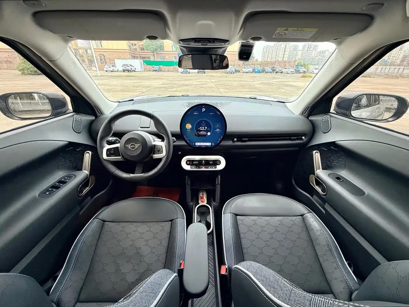 2025 Electric MINI Aceman E Classic — миниатюра 8