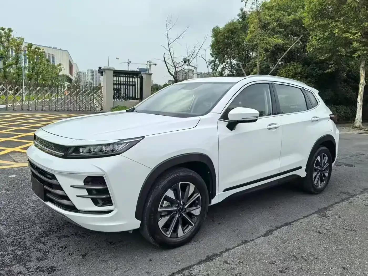 Exeed C-DM 2022 1.5TCI-DHT 105KM Wind Chaser Edition — миниатюра 2