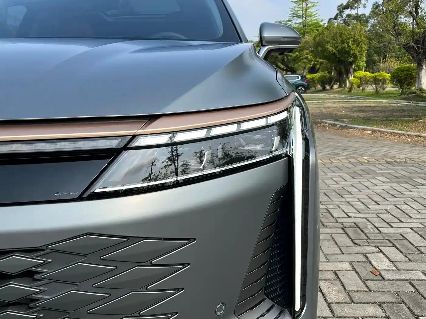 Exeed Yaoguang 2023 400T 2WD Luxury Edition — миниатюра 8