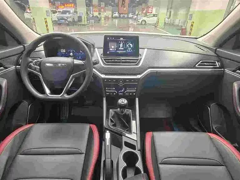 Venucia T60 2022 1.6L Manual Smart Edition — миниатюра 6