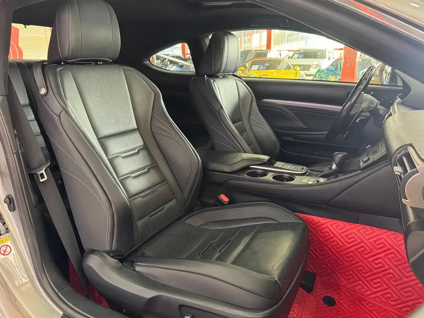 Lexus RC 2016 200t F SPORT Edition — миниатюра 13