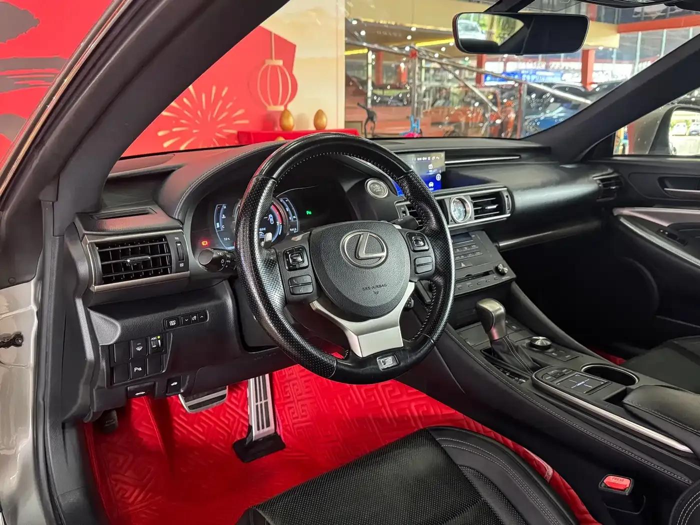 Lexus RC 2016 200t F SPORT Edition — миниатюра 7