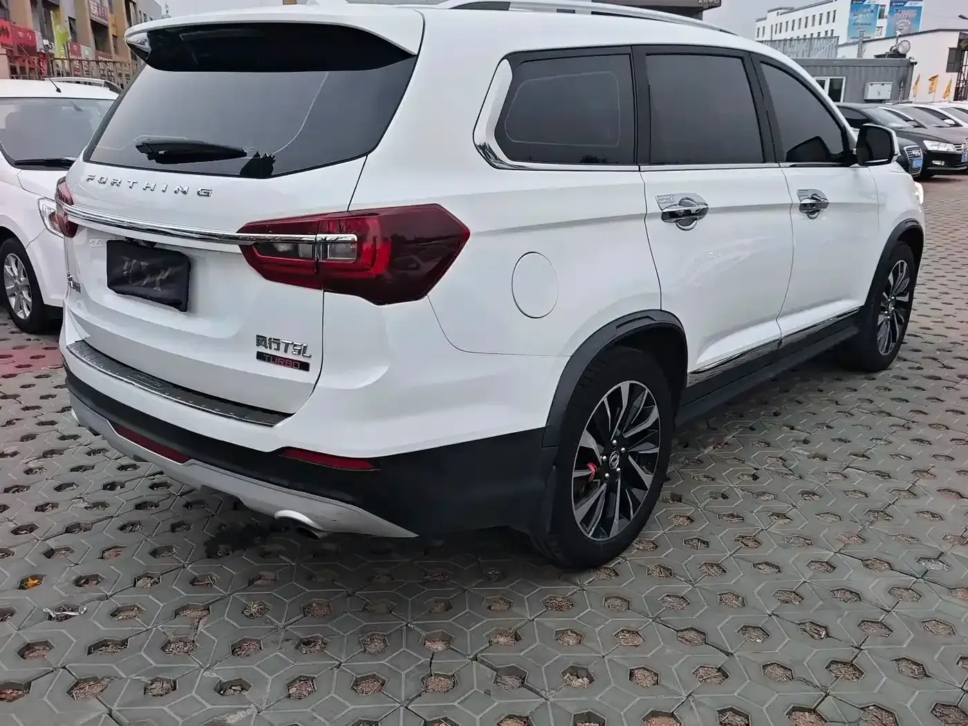 Fengxing T5L 2019 1.5T CVT Luxury 7-seater — миниатюра 9