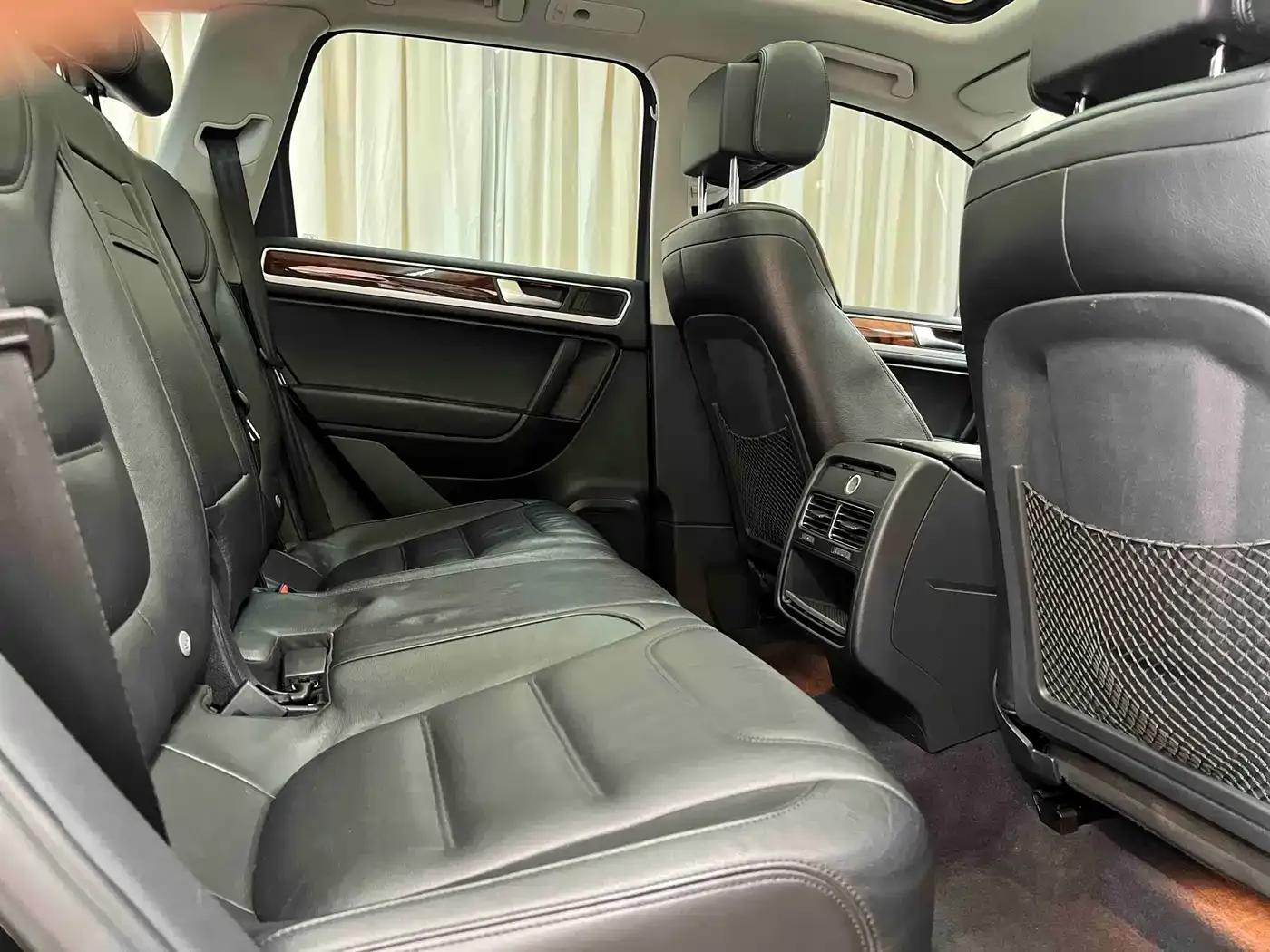 2011 Touareg 3.0TSI Comfort — миниатюра 21