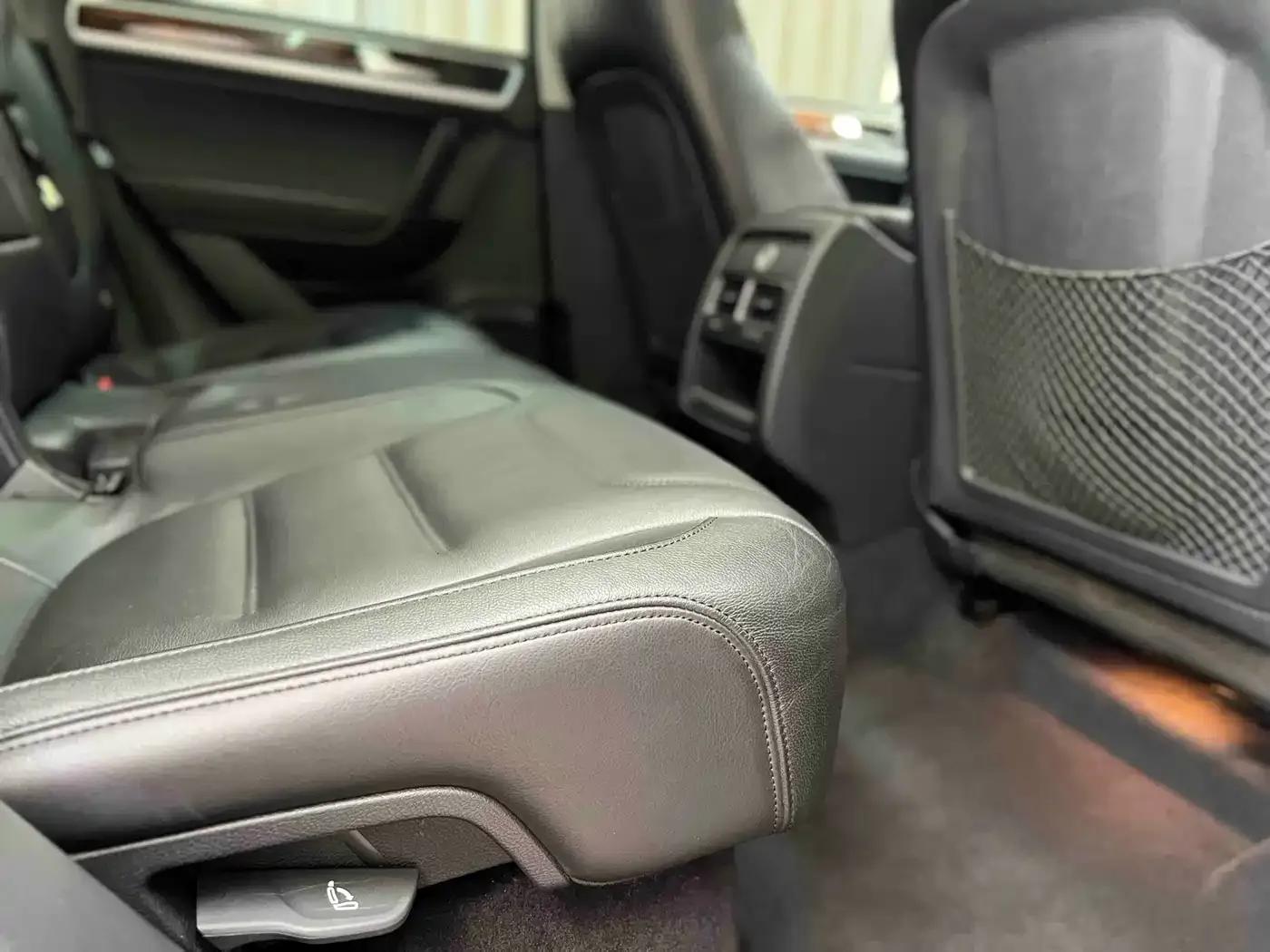 2011 Touareg 3.0TSI Comfort — миниатюра 22