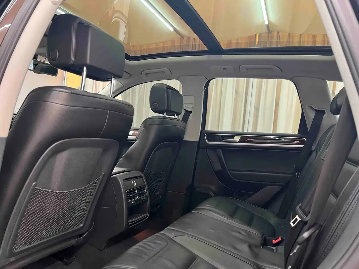 2011 Touareg 3.0TSI Comfort — миниатюра 26