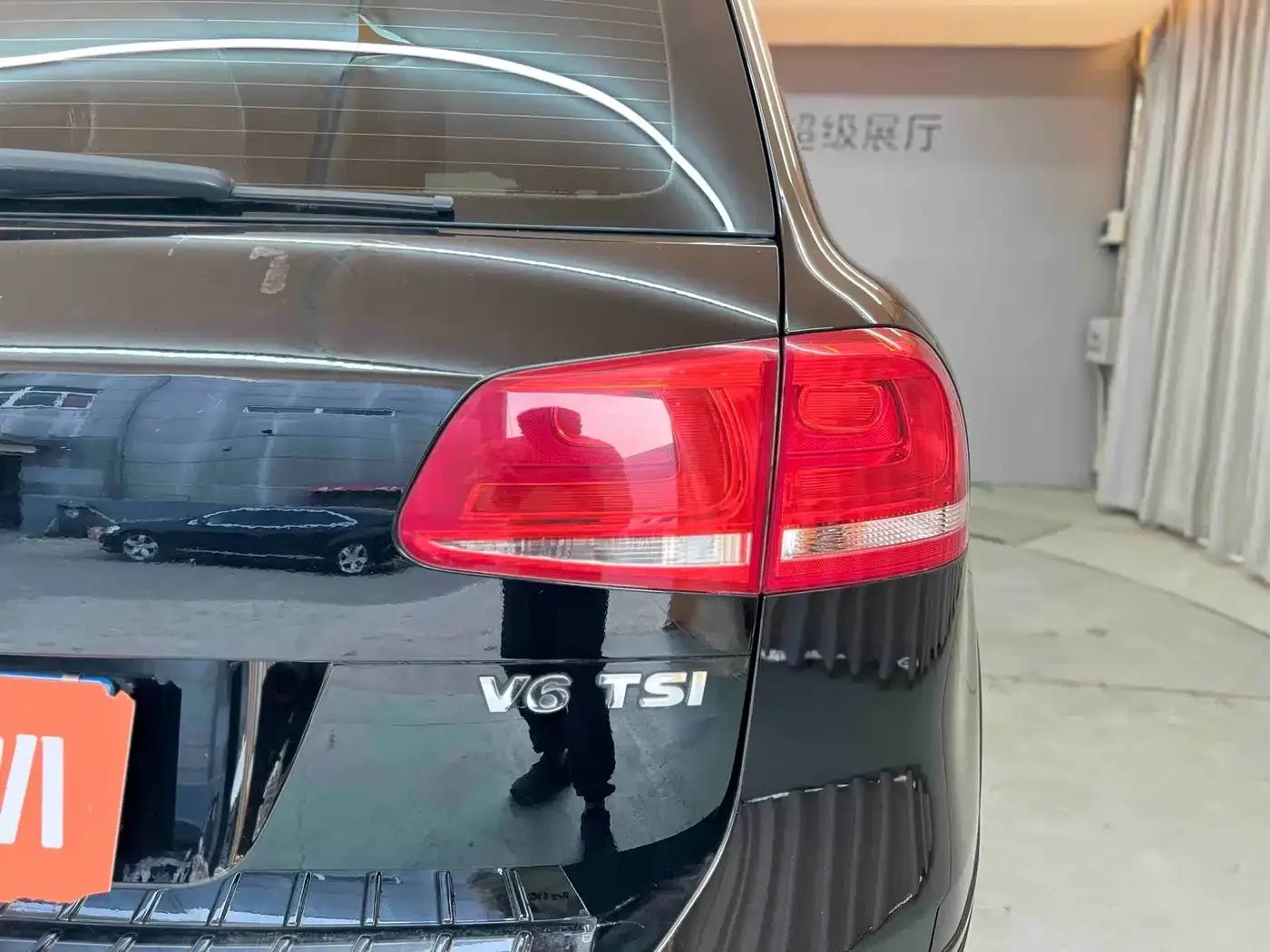 2011 Touareg 3.0TSI Comfort — миниатюра 27