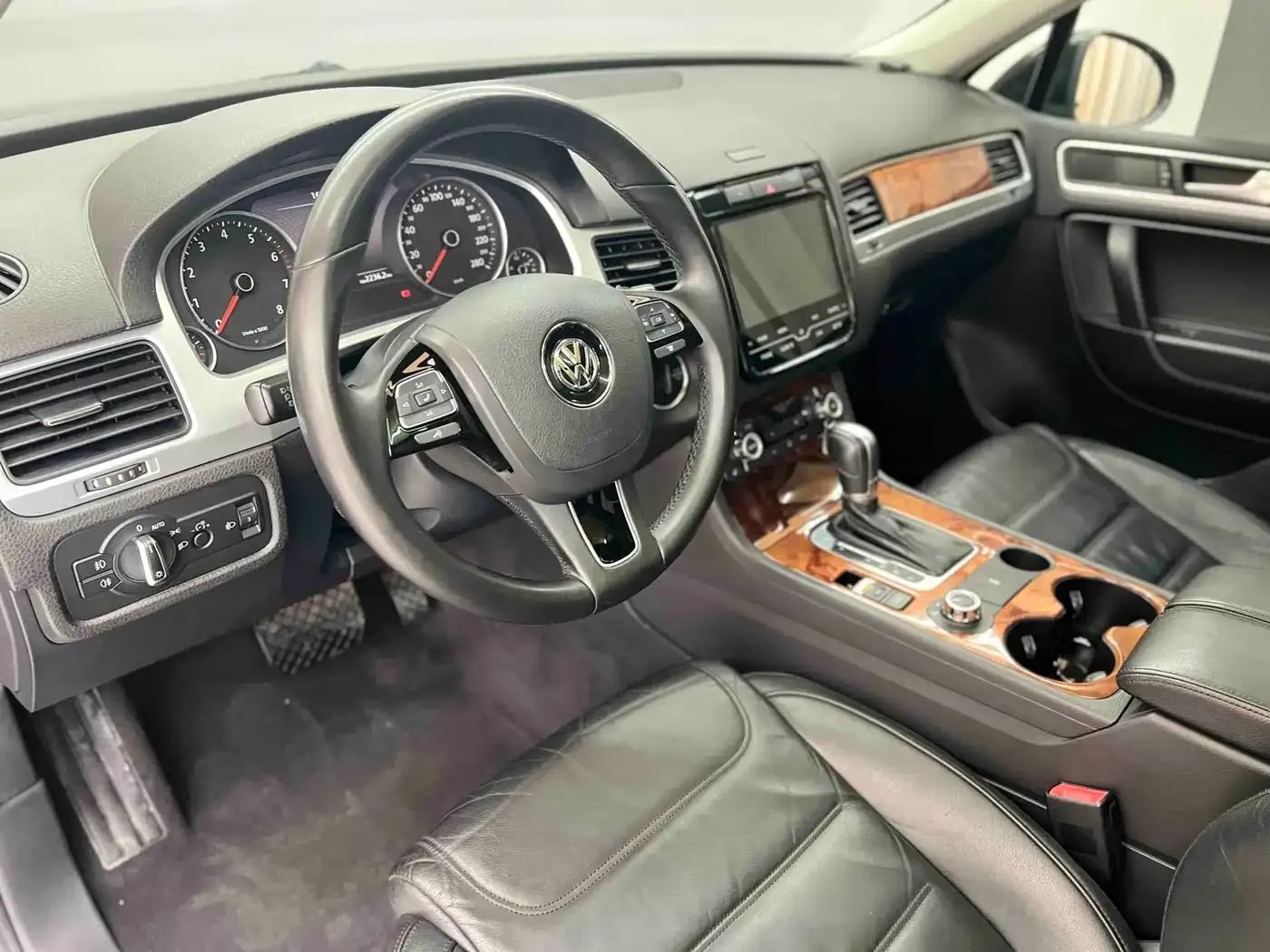 2011 Touareg 3.0TSI Comfort — миниатюра 6