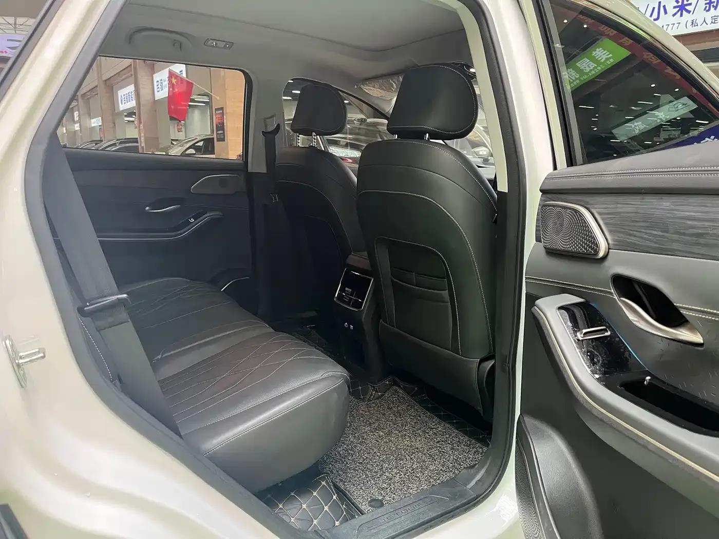 Jetour X90 C-DM 2025 Luxury Edition 7-Seater — миниатюра 14