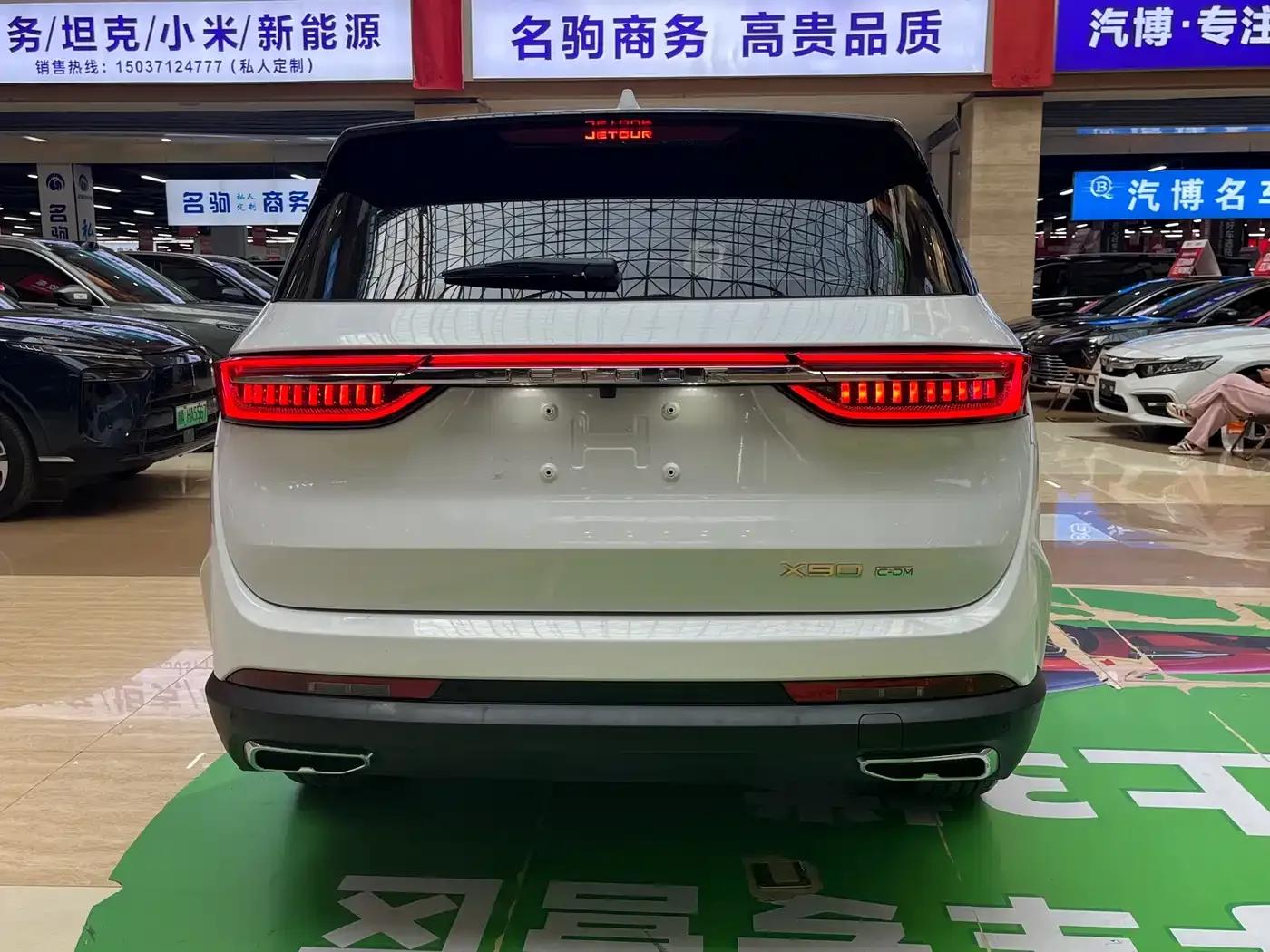 Jetour X90 C-DM 2025 Luxury Edition 7-Seater — миниатюра 6