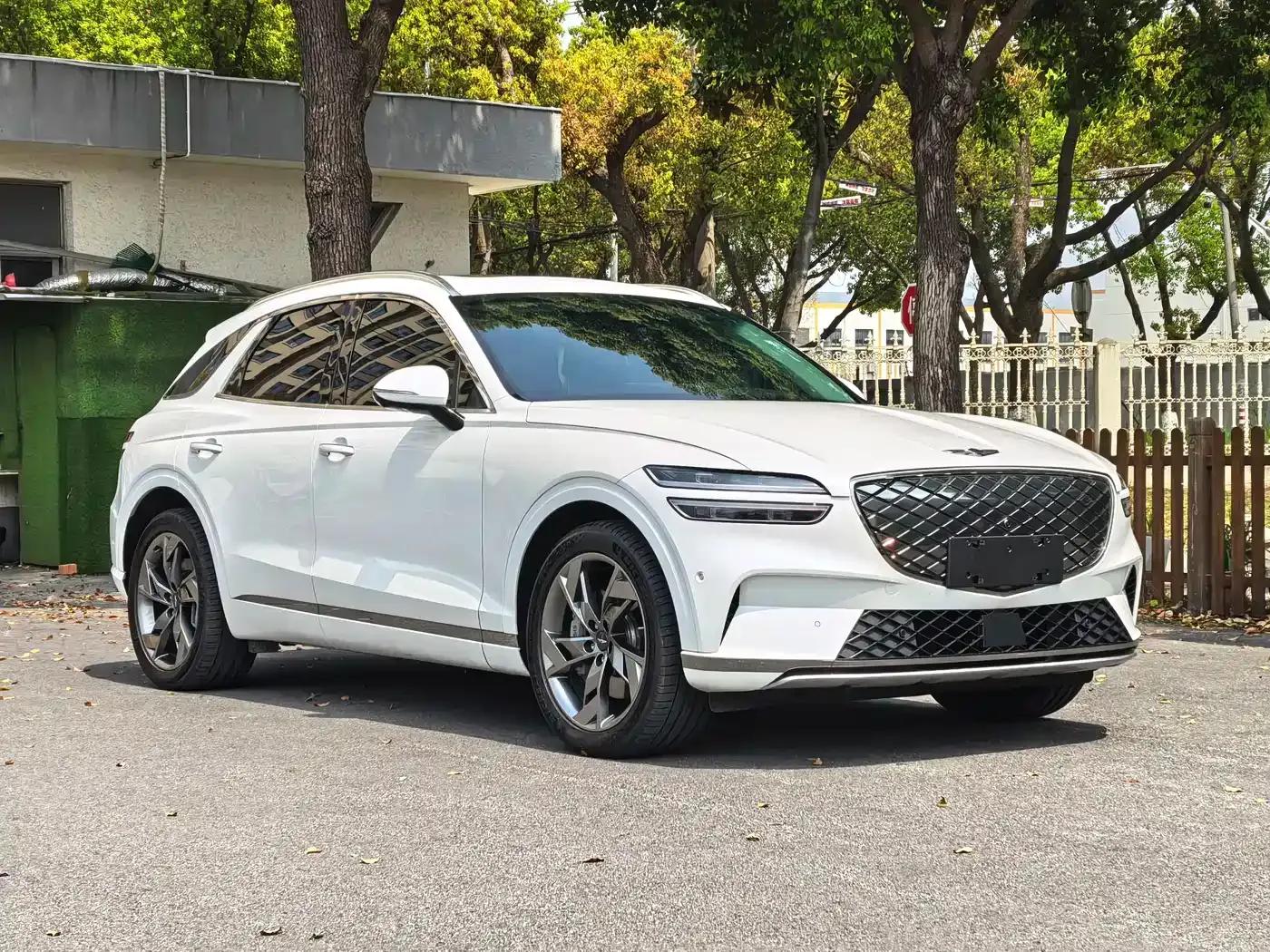 Genesis GV70 EV 2023 Model - Flagship Edition — миниатюра 8