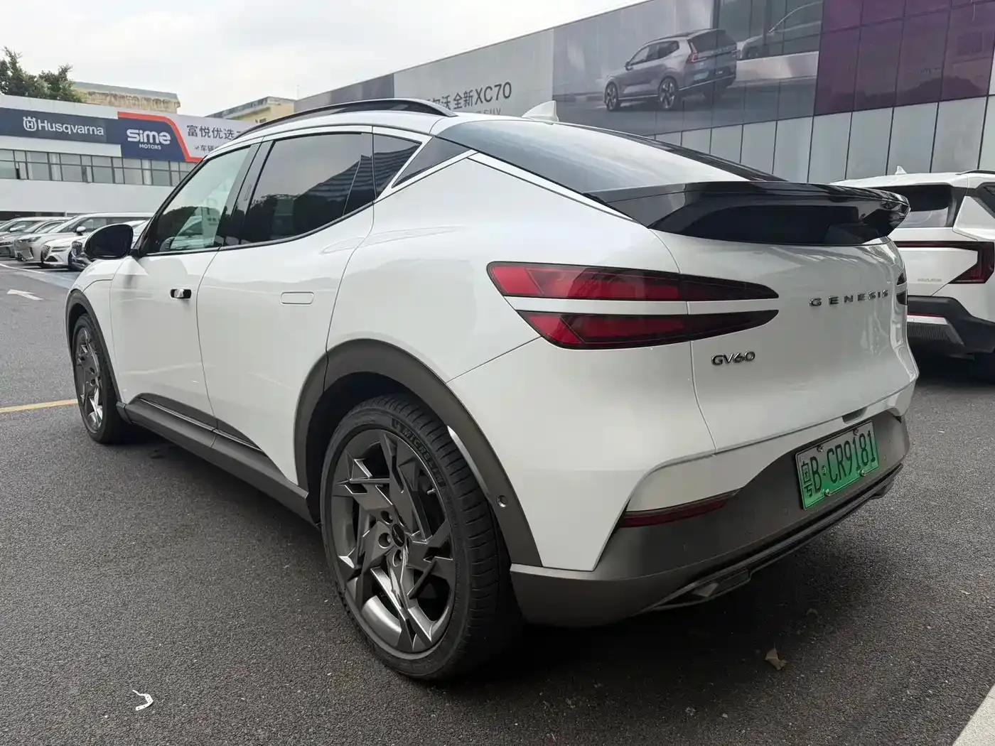 Genesis GV60 2023 Dual Motor All-Wheel Drive High-Performance Flagship Edition — миниатюра 4