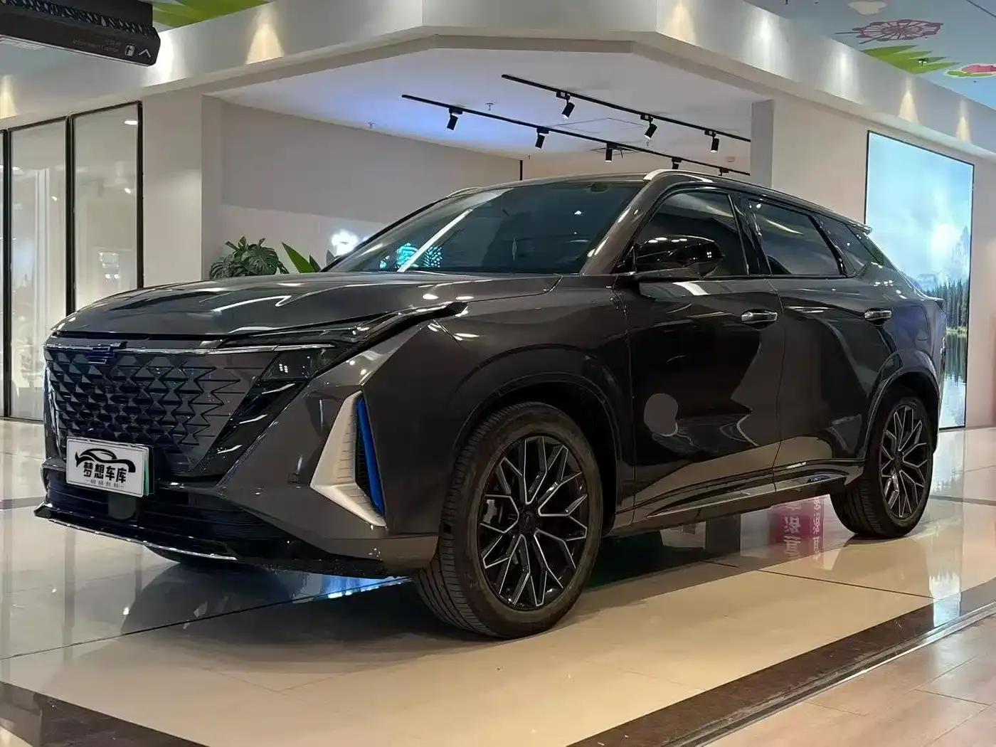 Changan Oushang Z6 New Energy 2022 Blue Whale iDD 150KM Flagship PLUS — миниатюра 1