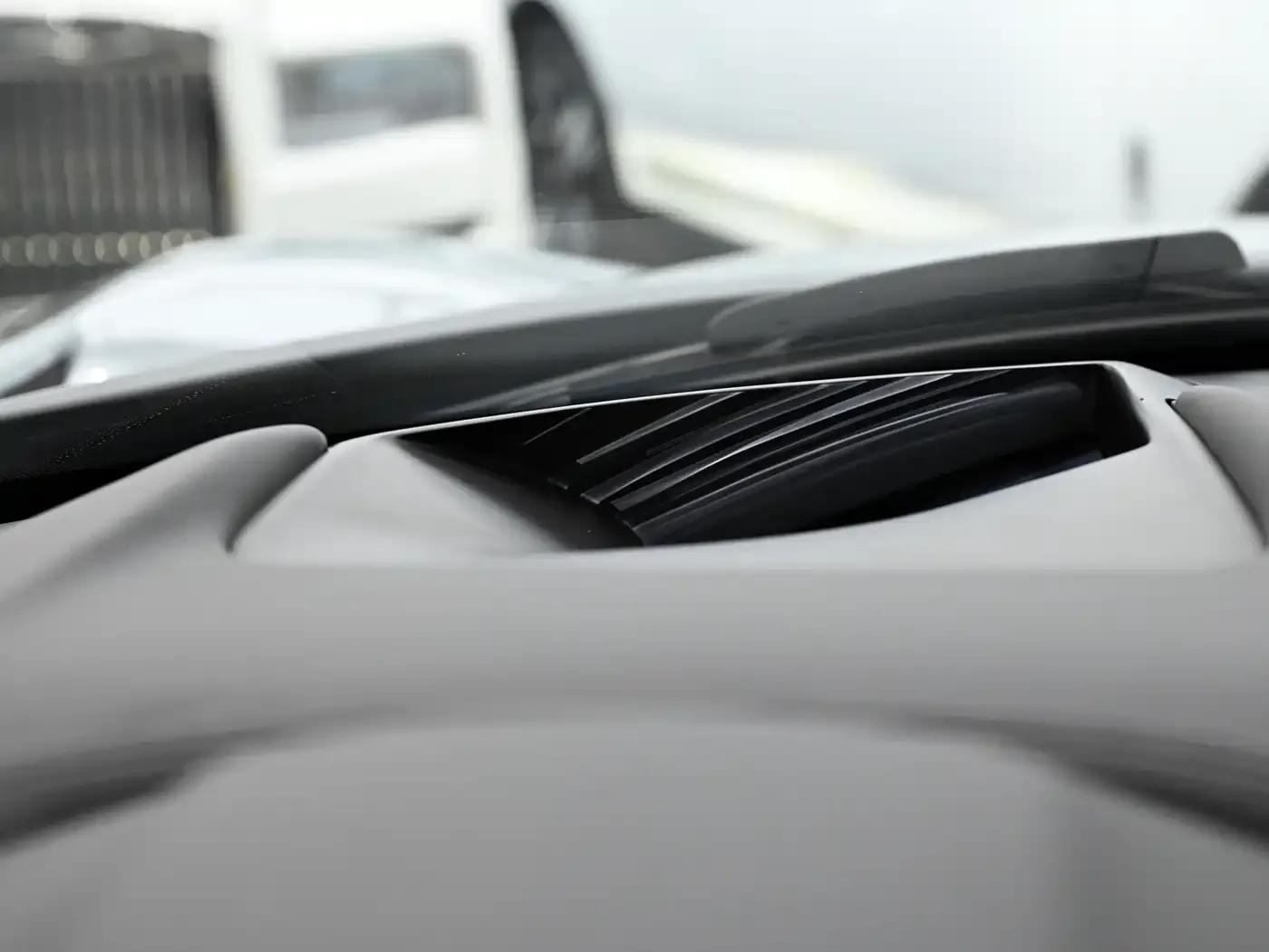 2023 Purosangue 6.5L V12 — миниатюра 9