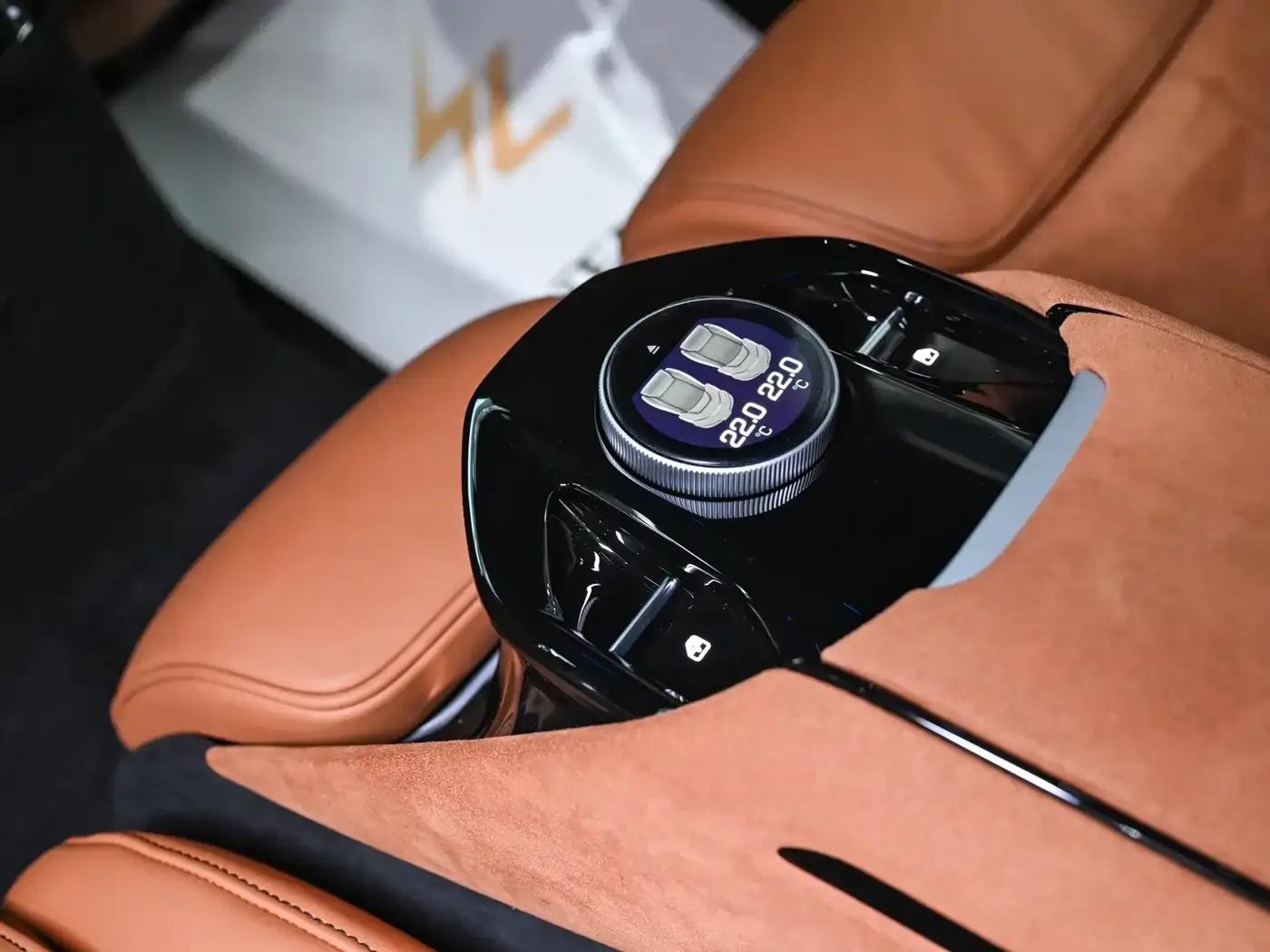 2023 Purosangue 6.5L V12 — миниатюра 17