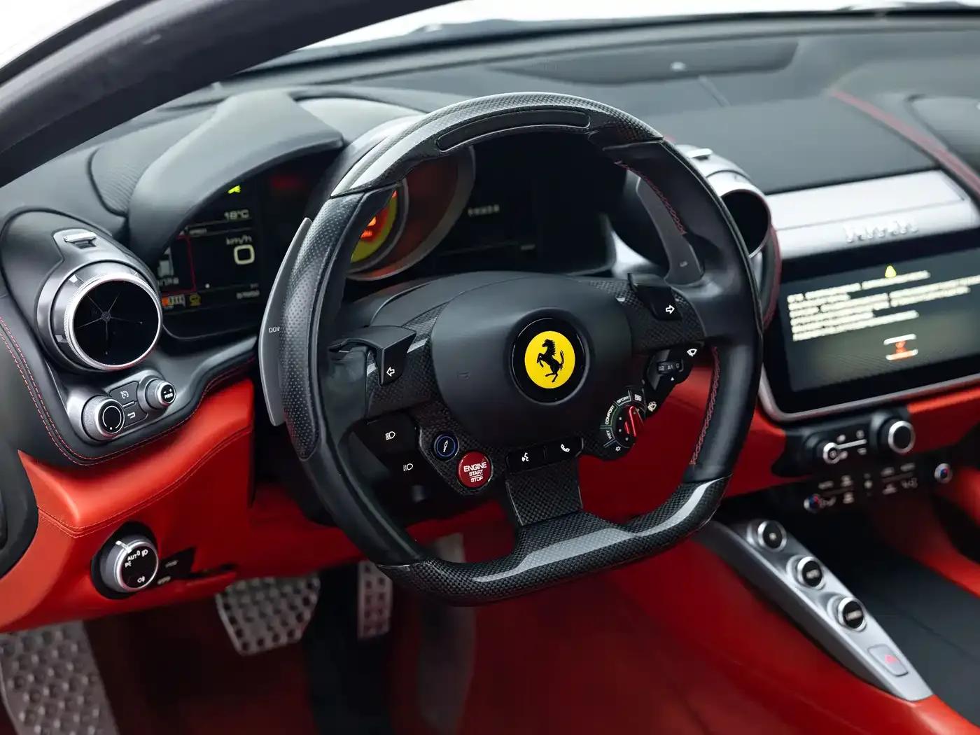 2017 GTC4Lusso 3.9T V8 — миниатюра 9