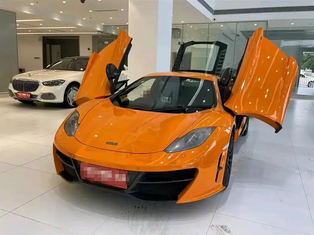 McLaren 12C 2013 3.8T Coupe 50th Anniversary Edition — миниатюра 1