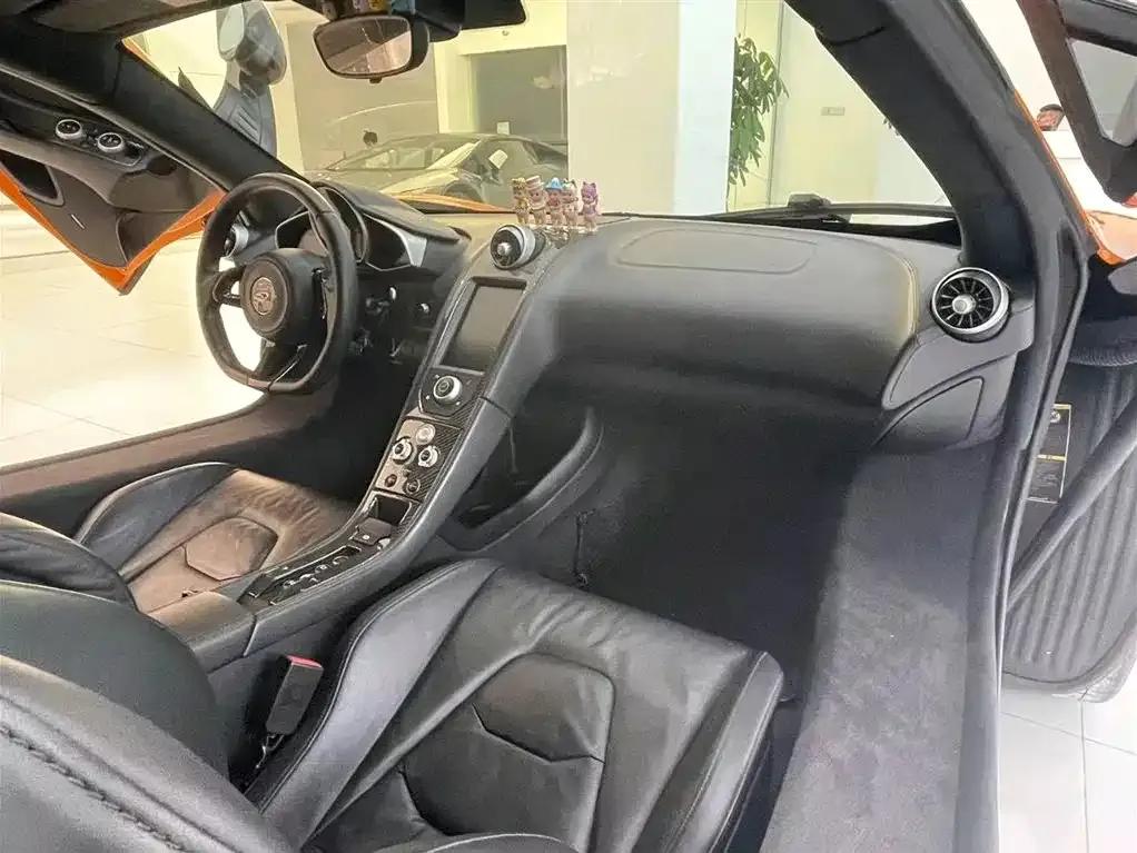 McLaren 12C 2013 3.8T Coupe 50th Anniversary Edition — миниатюра 9