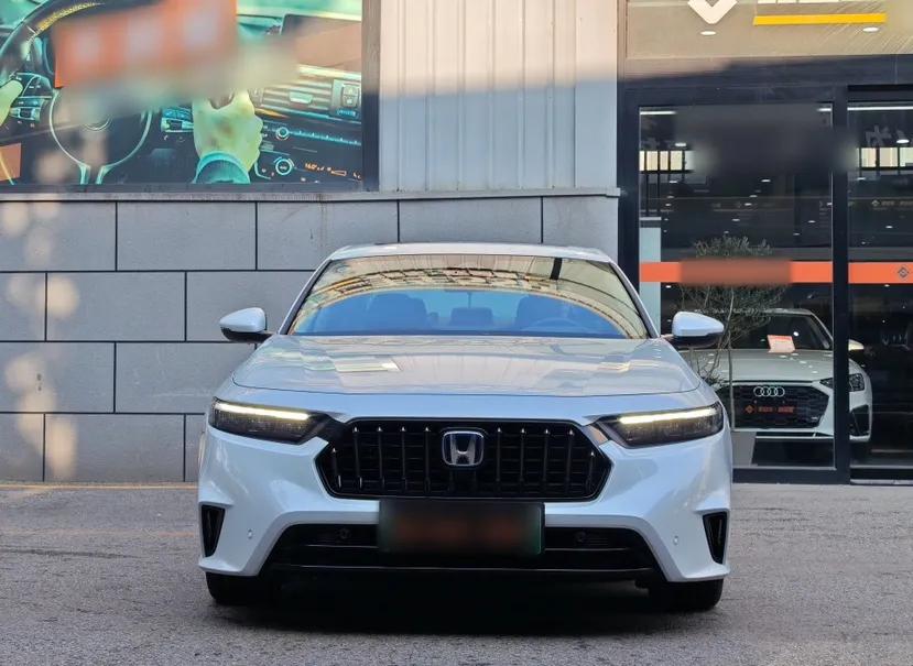 Honda Inspire New Energy 2023 ePHEV Prestige Edition — миниатюра 4