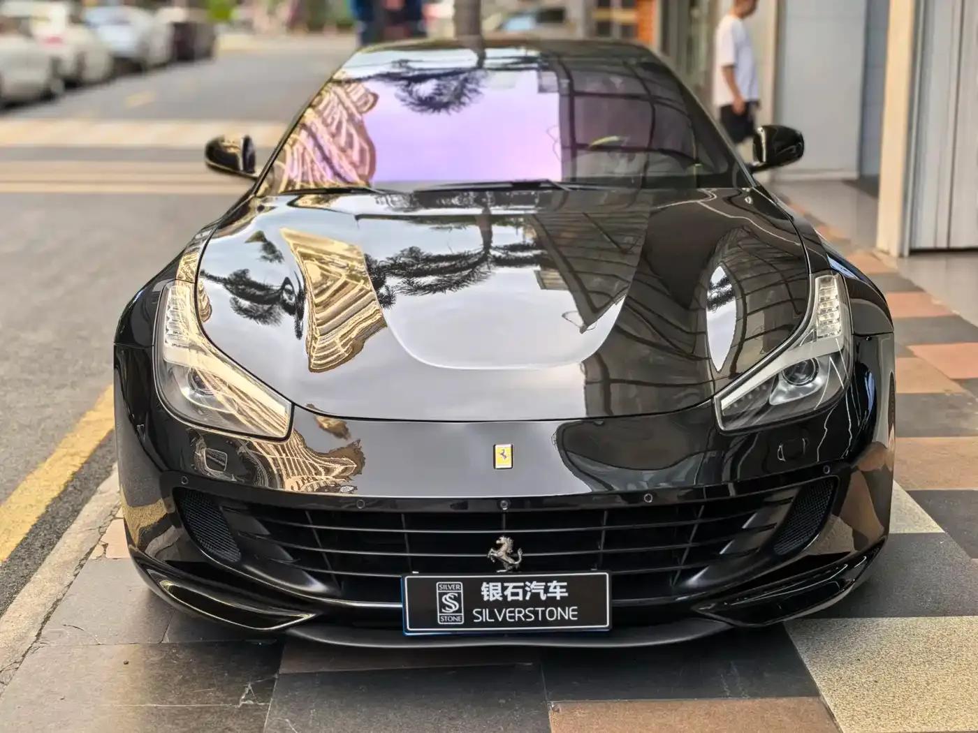 2017 GTC4Lusso 3.9T V8 — миниатюра 2