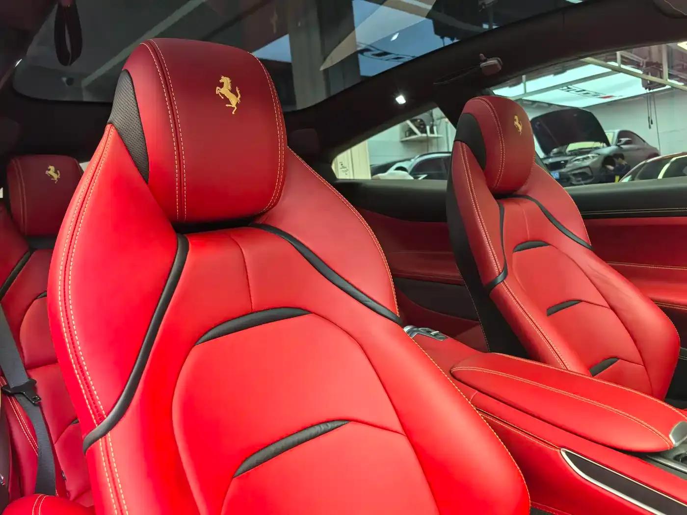 2017 GTC4Lusso 3.9T V8 — миниатюра 10