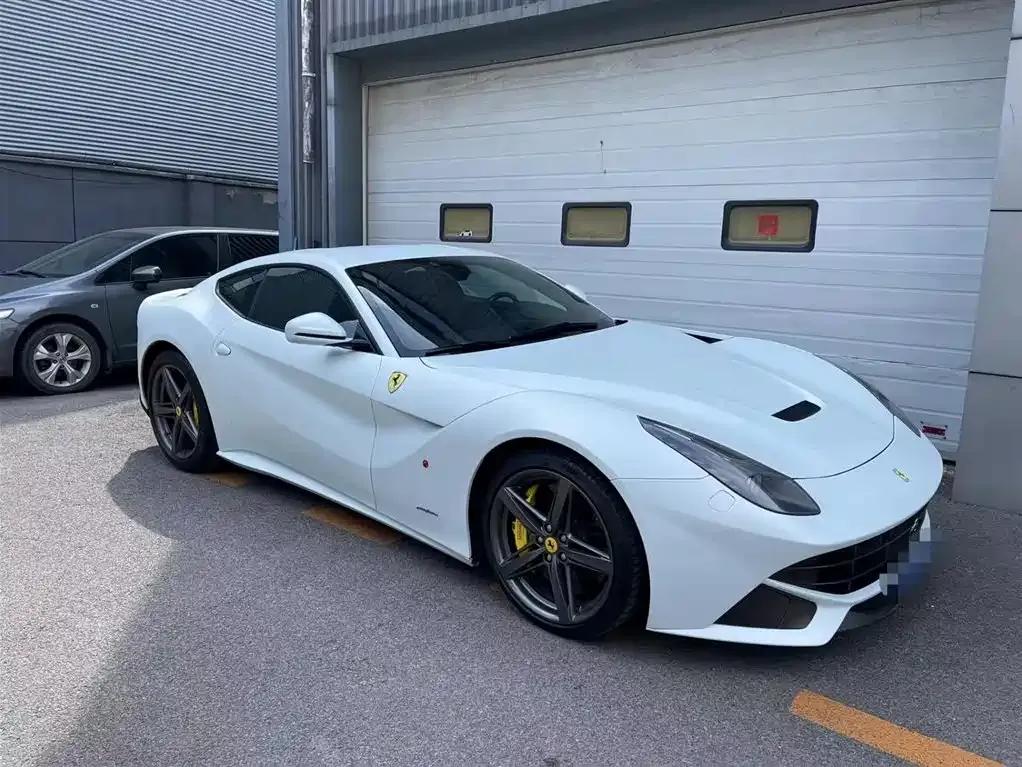 2013 F12berlinetta 6.3L Standard Model — миниатюра 2
