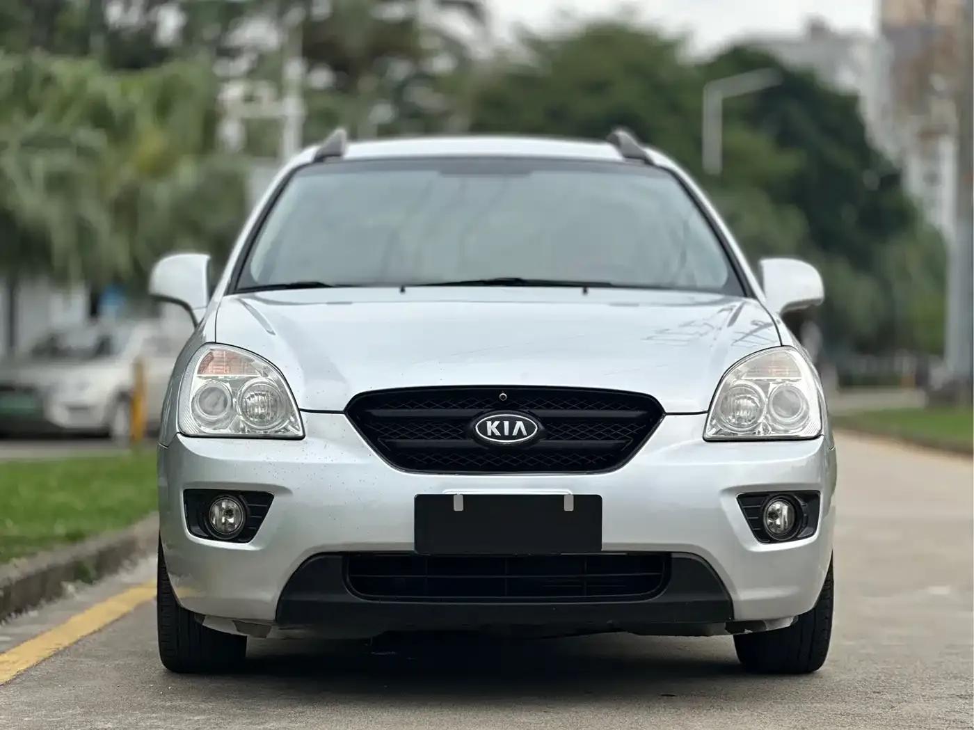 Carens 2007 2.0L 7-seater Comfort Edition — миниатюра 2