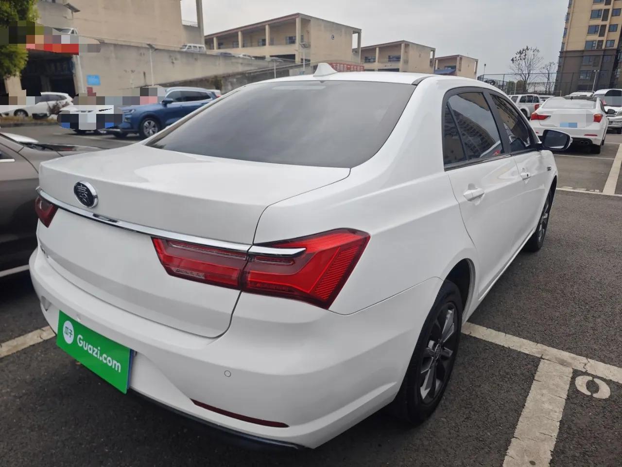 BYD Qin 2019 1.5L Automatic Prestige Model — миниатюра 6