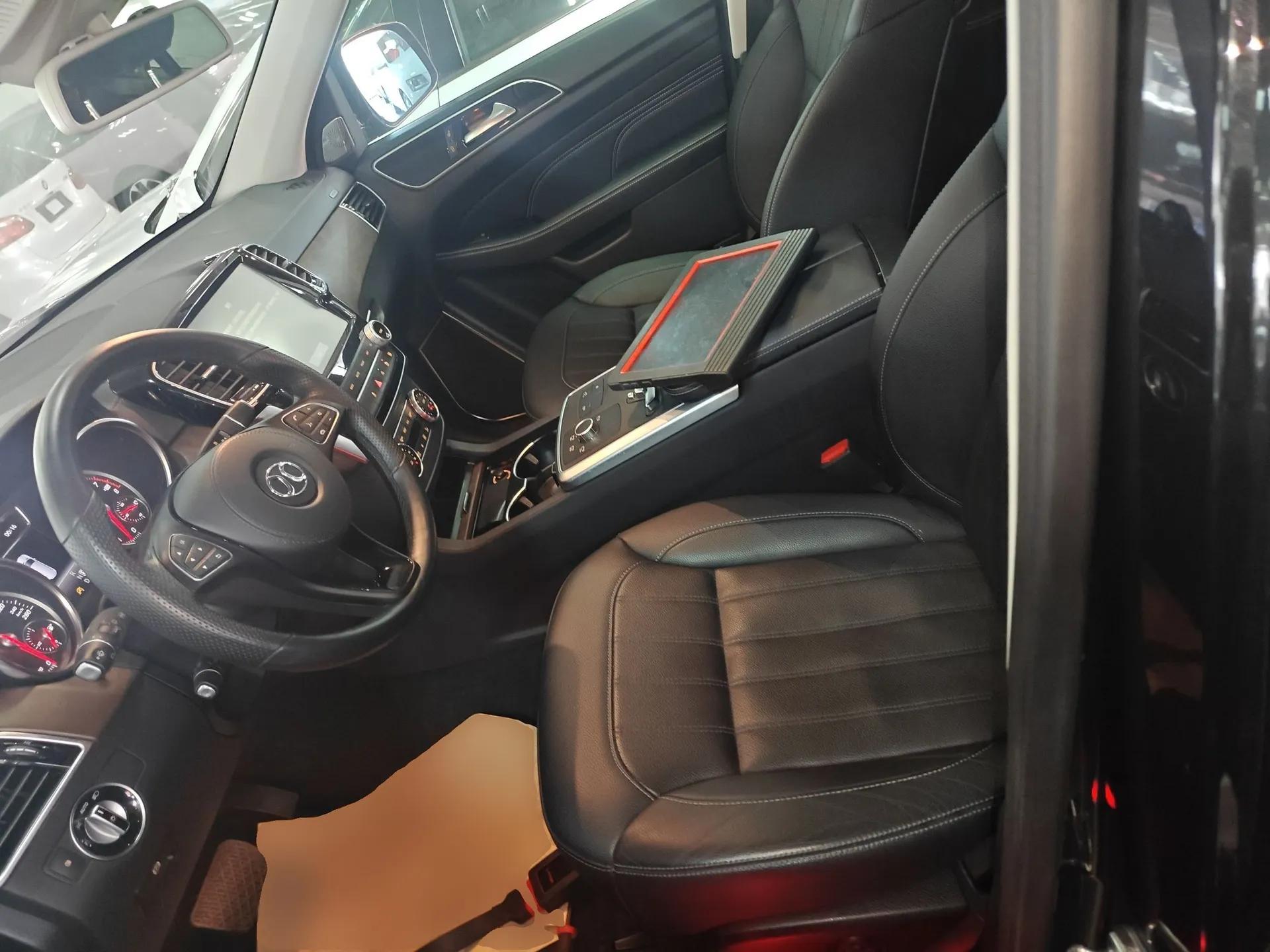 BAIC Off-Road BJ90 2021 3.0T Zhenrong Edition — миниатюра 16