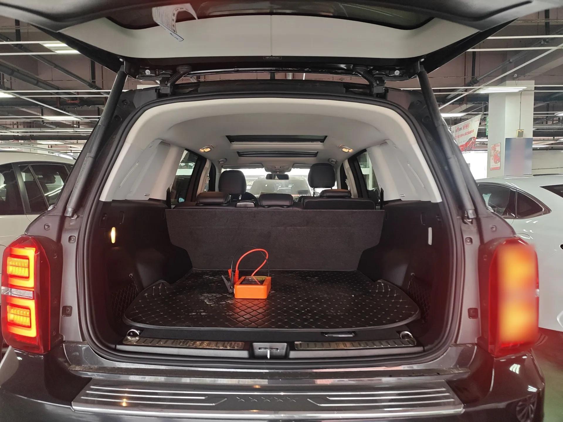 BAIC Off-Road BJ90 2021 3.0T Zhenrong Edition — миниатюра 18