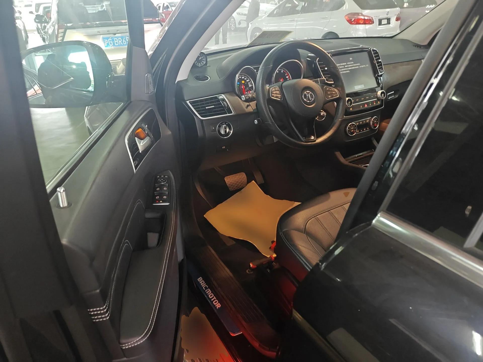 BAIC Off-Road BJ90 2021 3.0T Zhenrong Edition — миниатюра 21