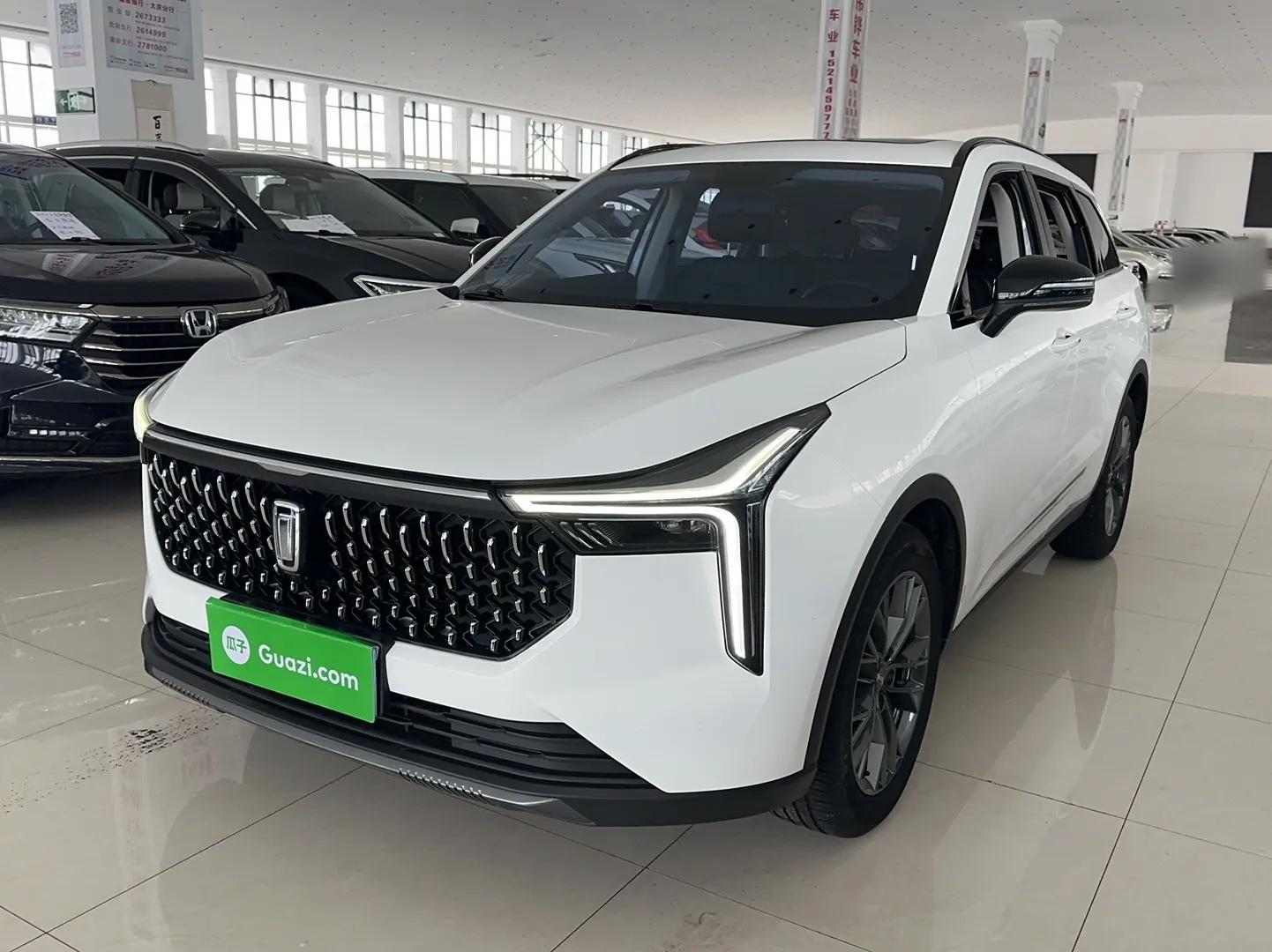 Bestune T55 2023 1.5T Automatic Leap Model — миниатюра 1
