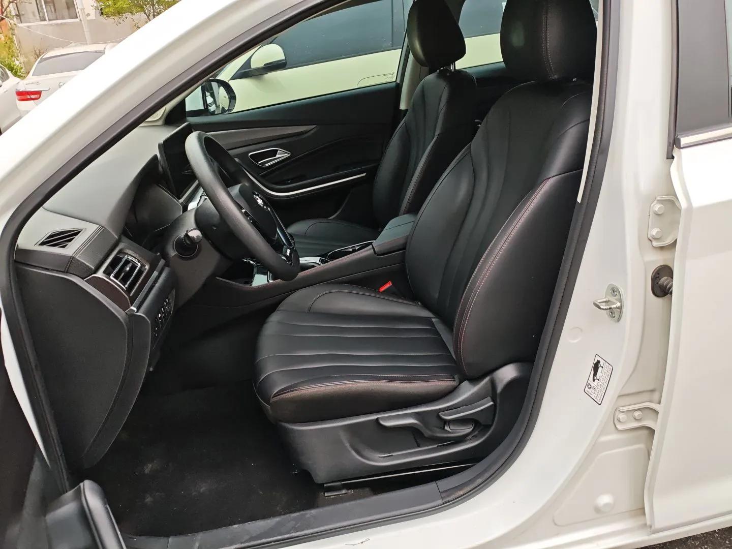 BAIC Beijing U7 2019 1.5T Manual Elite Version China V Emission Standard — миниатюра 18