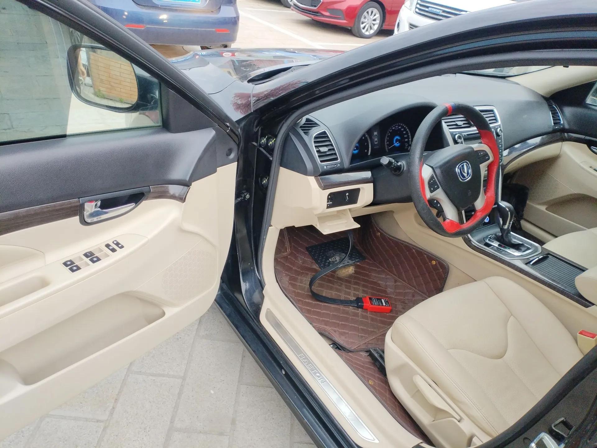 CHANGAN Raeton 2014 1.8T Automatic Elite Anniversary Edition China IV Standard — миниатюра 18