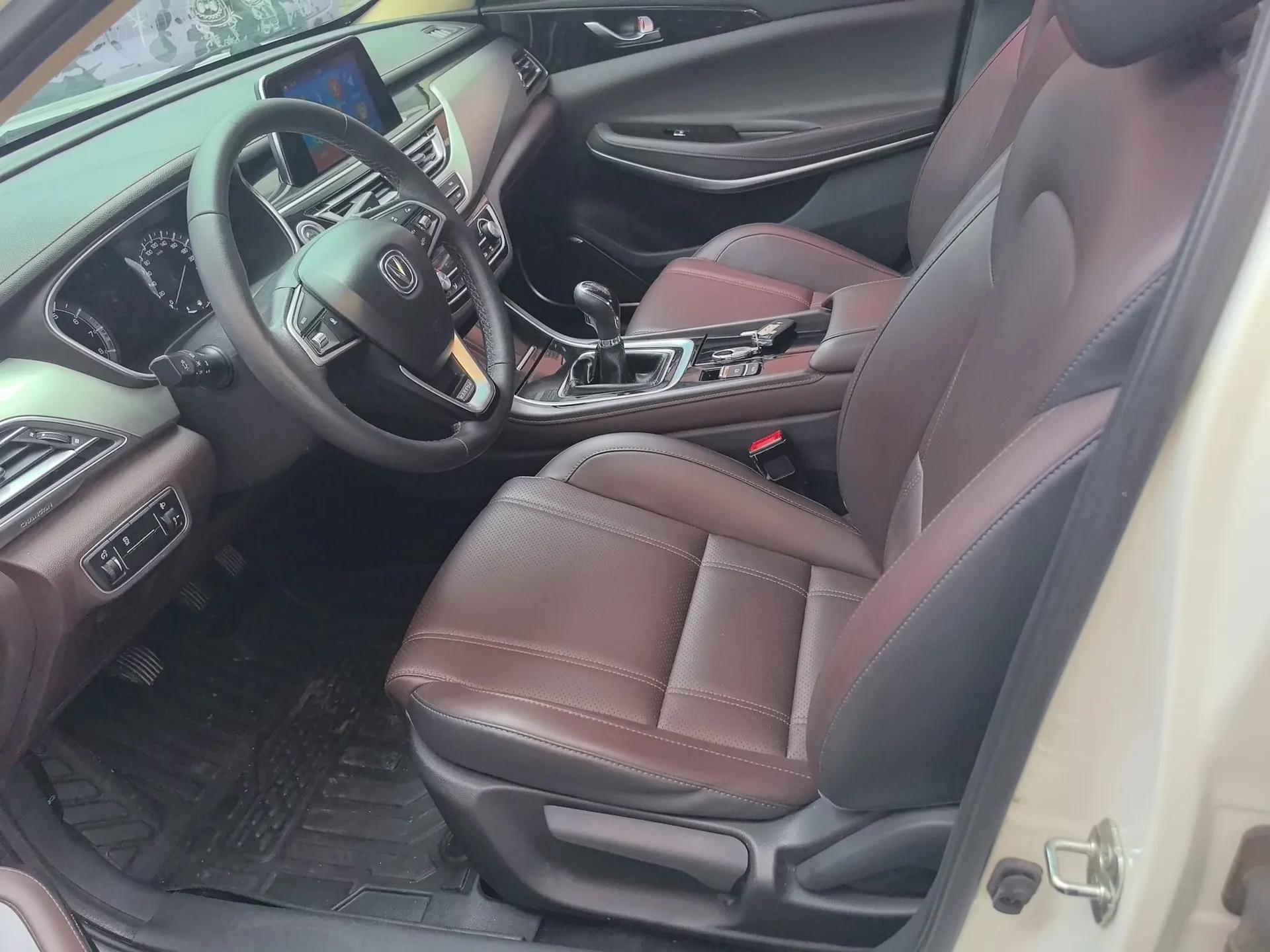 CHANGAN Raeton CC 2018 1.5T Manual Elegant Starry Edition China V Standard — миниатюра 18