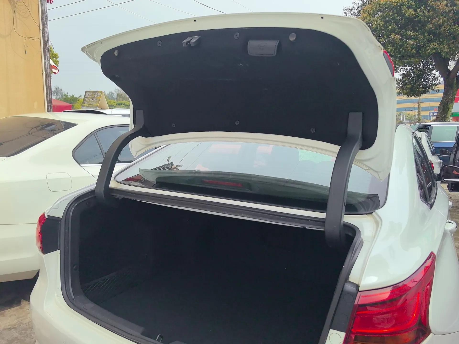 CHANGAN Raeton CC 2018 1.5T Manual Elegant Starry Edition China V Standard — миниатюра 22