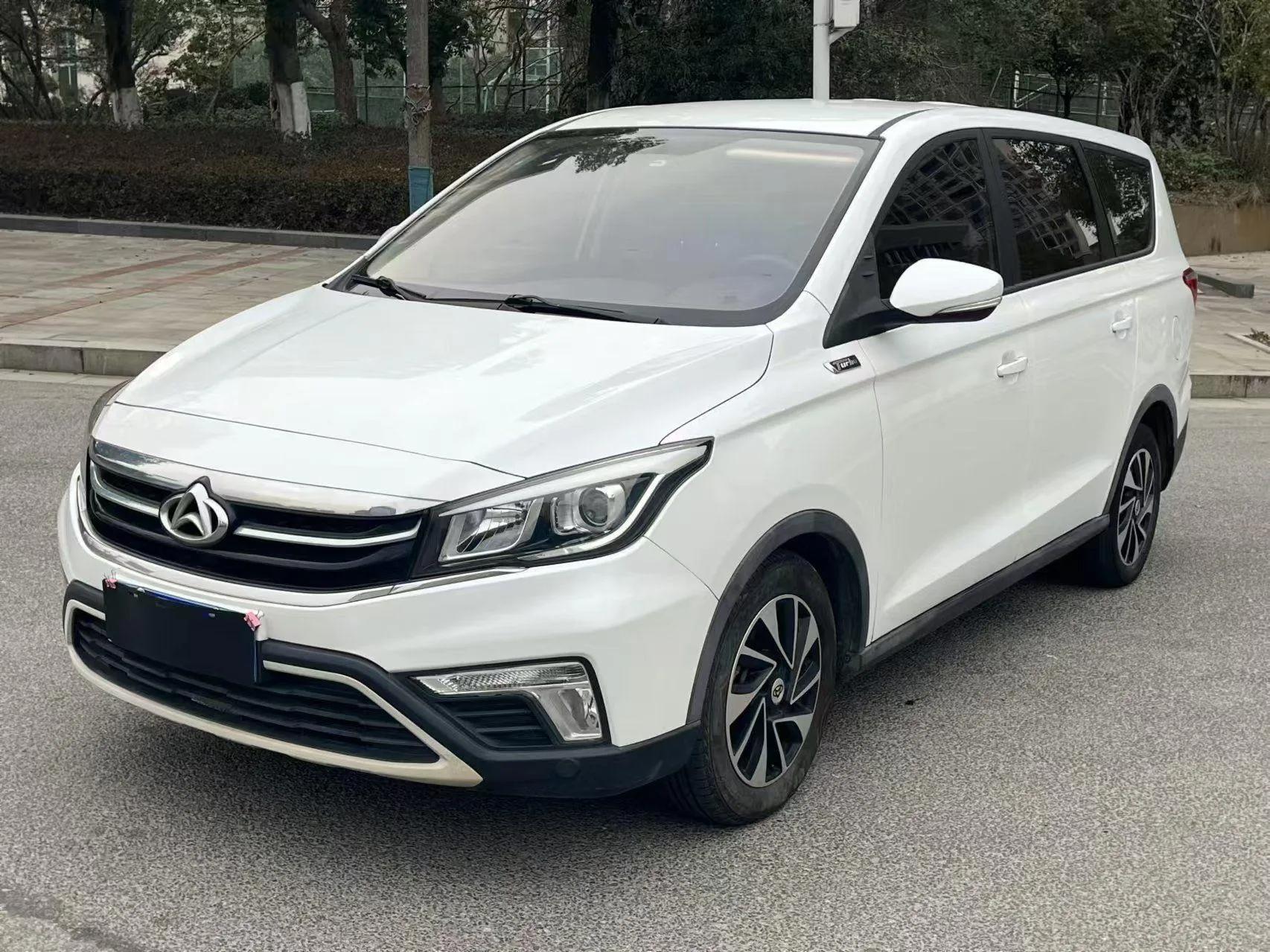 CHANGAN OSHAN A800 2017 1.5T Automatic Comfort Model — миниатюра 1