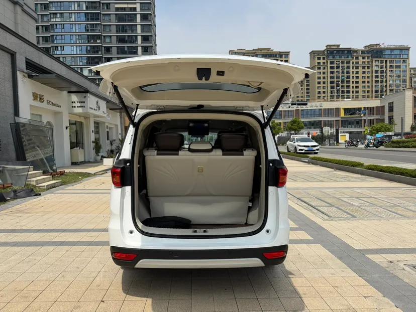 CHANGAN OSHAN Cosmos 2022 1.5T Automatic Business Model — миниатюра 22