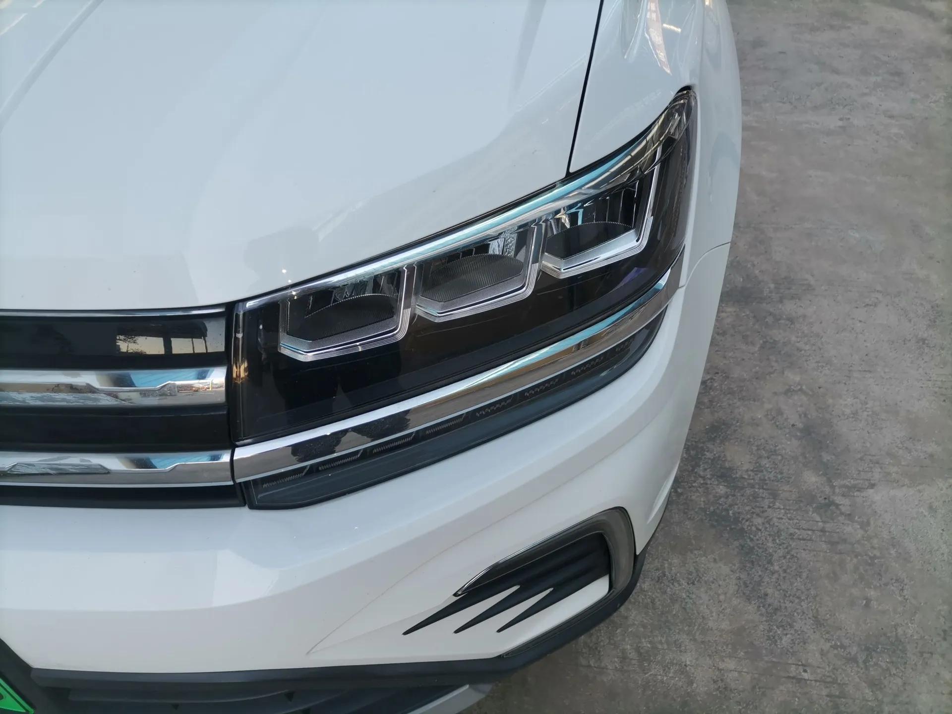 Volkswagen Tharu New Energy 2021 Panoramic Deluxe Edition — миниатюра 2