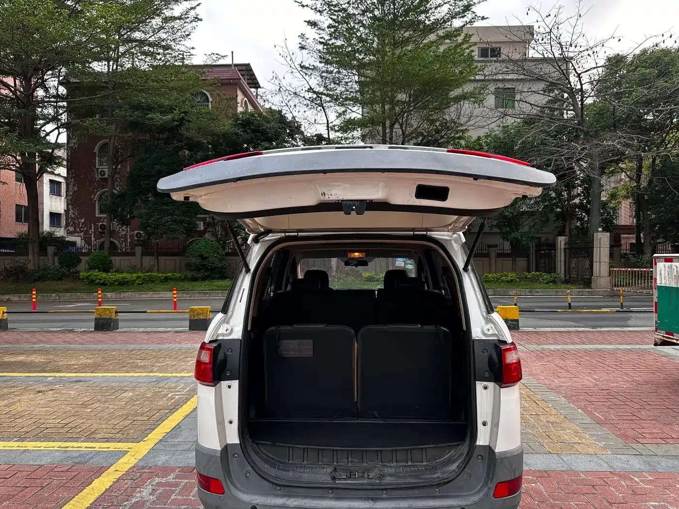 Fengguang 370 2016 Model 1.5L Manual Premium 7-Seater — миниатюра 11