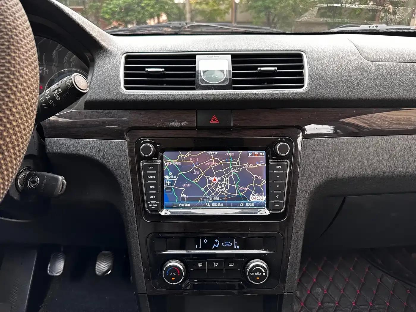 Fengguang 370 2016 Model 1.5L Manual Premium 7-Seater — миниатюра 18