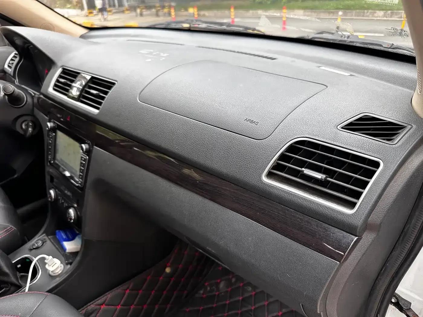 Fengguang 370 2016 Model 1.5L Manual Premium 7-Seater — миниатюра 21