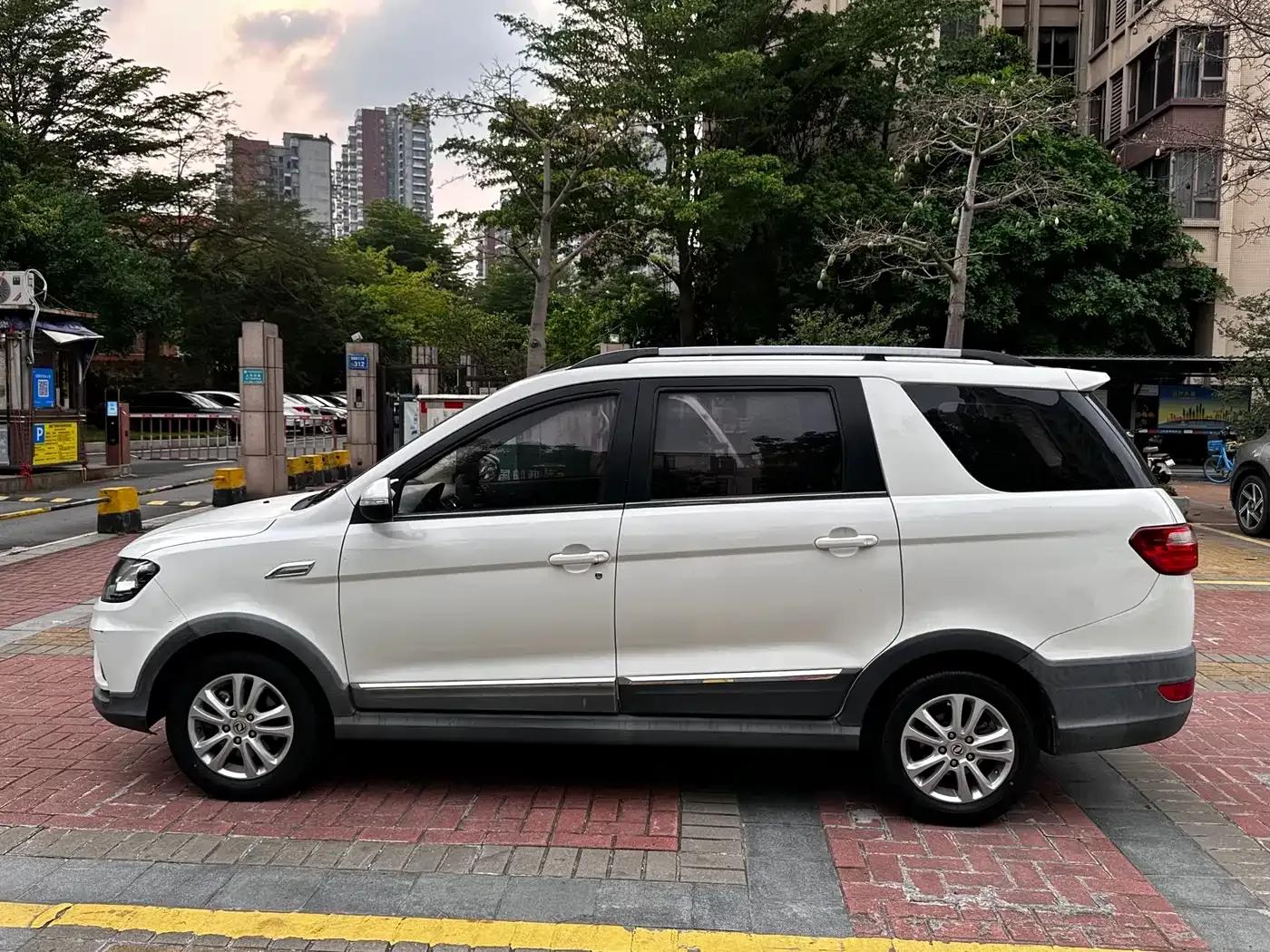 Fengguang 370 2016 Model 1.5L Manual Premium 7-Seater — миниатюра 10
