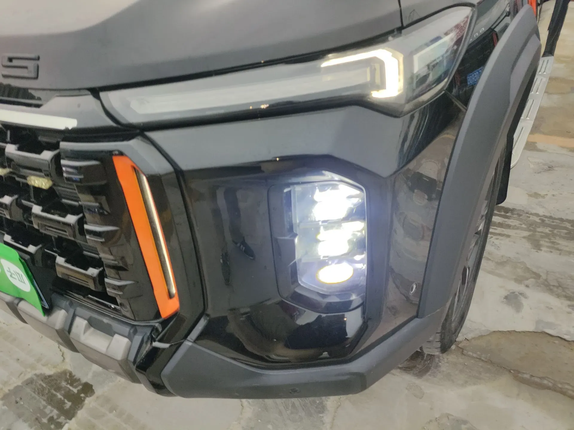 SAIC MAXUS Territory 2023 2.0T All-Out Flagship Version 6 Seats — миниатюра 2