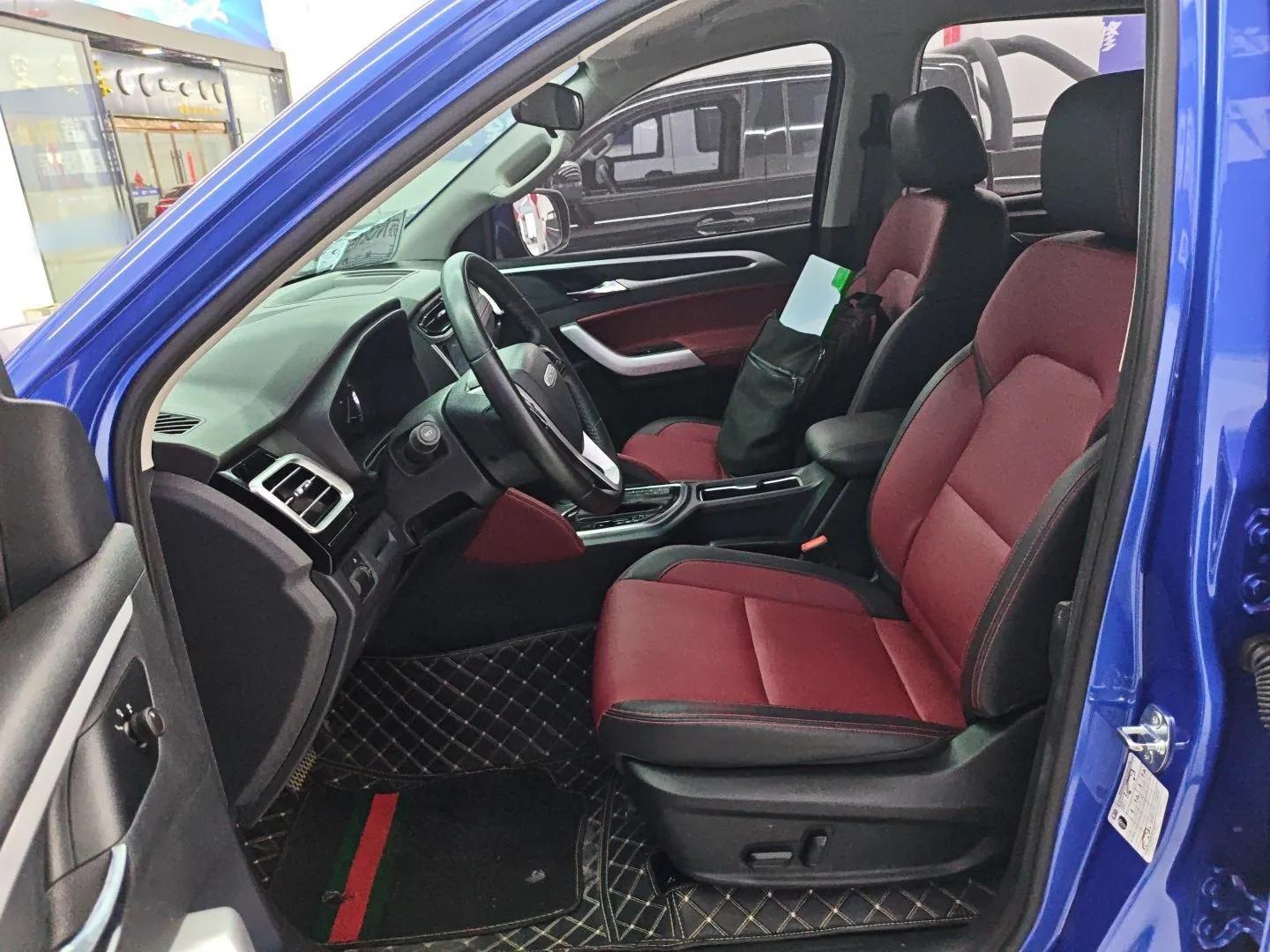 SAIC MAXUS Xingji 2023 Starry L 2.0T Diesel Automatic 2WD Elite Edition Long Bed — миниатюра 18