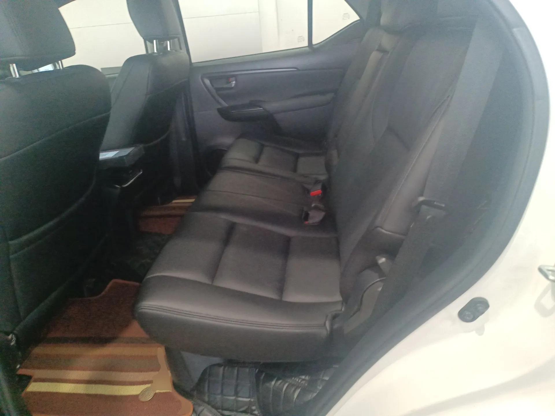 Toyota Fortuner 2016 2.7L Middle East Version — миниатюра 20