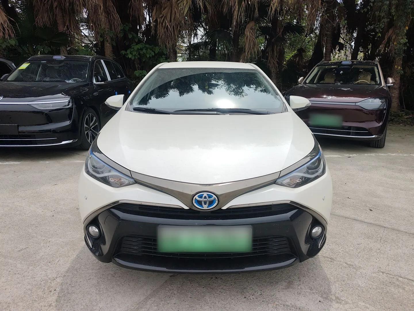 Toyota Levin Hybrid E+ 2019 1.8L PH GS E-CVT Elite Edition — миниатюра 2