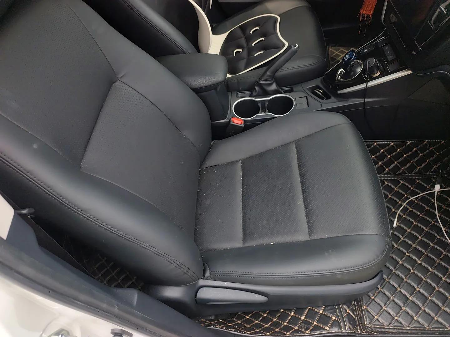 Toyota Levin Hybrid E+ 2019 1.8L PH GS E-CVT Elite Edition — миниатюра 23