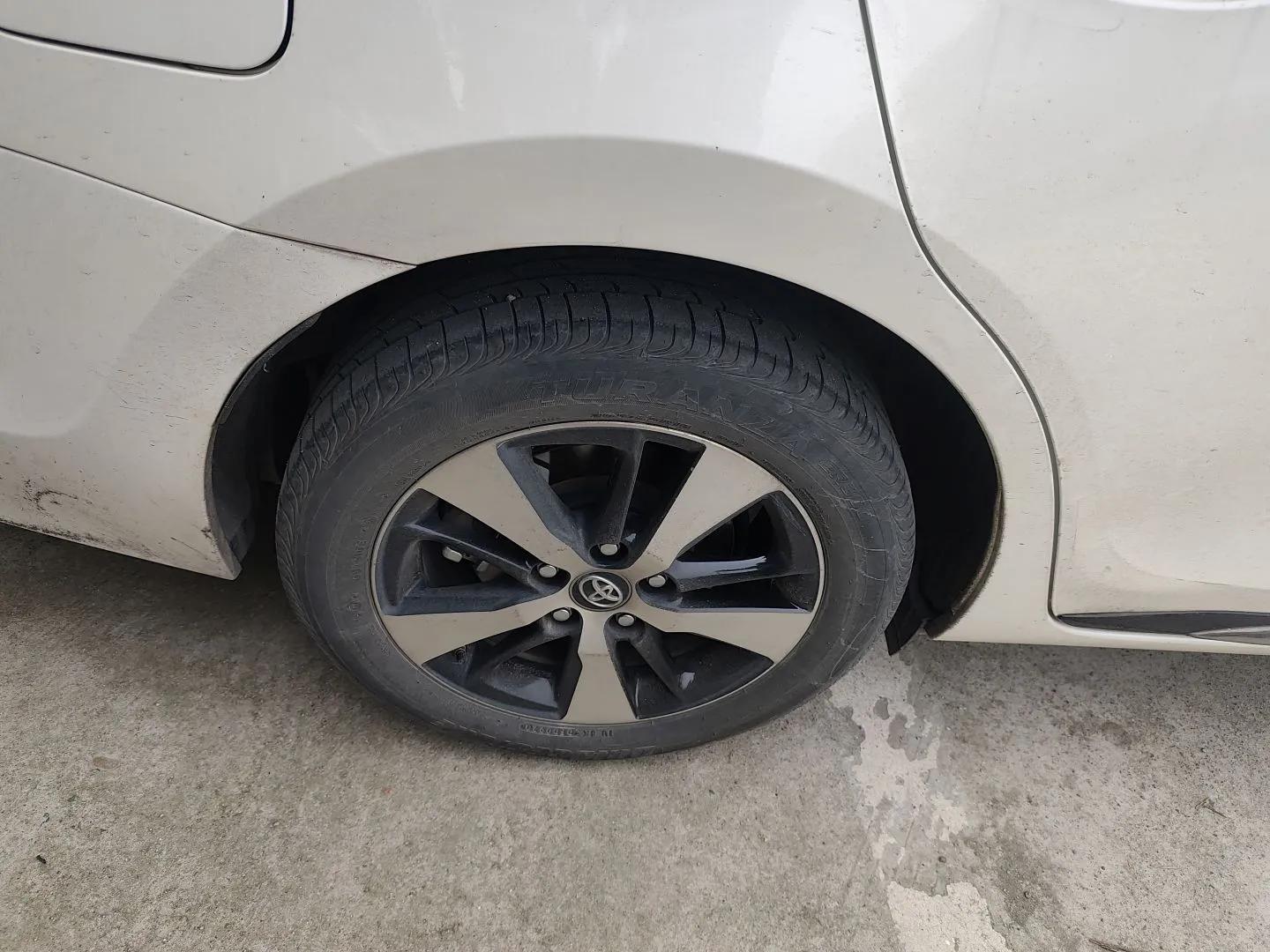 Toyota Levin Hybrid E+ 2019 1.8L PH GS E-CVT Elite Edition — миниатюра 10